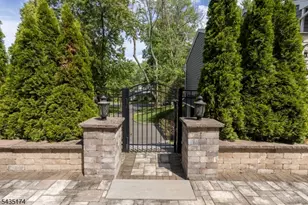 27 Burlington Rd, Berkeley Heights Township, NJ 07974 - Photo 26