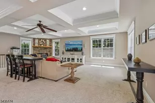 27 Burlington Rd, Berkeley Heights Township, NJ 07974 - Photo 10