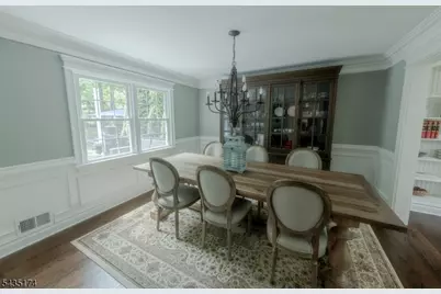 27 Burlington Rd, Berkeley Heights Township, NJ 07974 - Photo 18