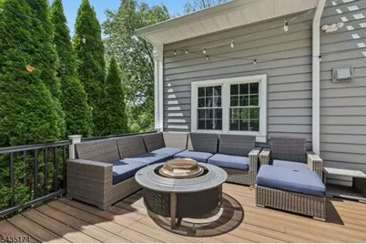 27 Burlington Rd, Berkeley Heights Township, NJ 07974 - Photo 22