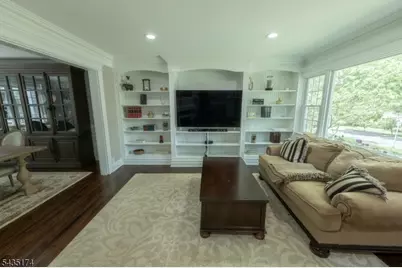 27 Burlington Rd, Berkeley Heights Township, NJ 07974 - Photo 20