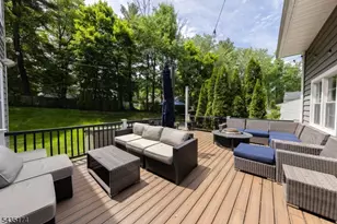 27 Burlington Rd, Berkeley Heights Township, NJ 07974 - Photo 20