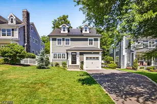 905 Harding St, Westfield, NJ 07090 - Photo 2