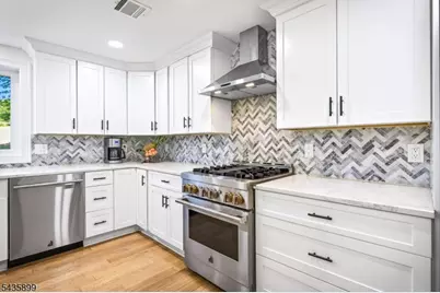 905 Harding St, Westfield, NJ 07090 - Photo 16