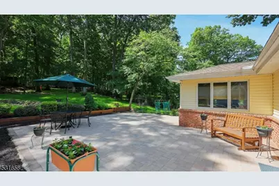 5 Johanna Ln, Watchung, NJ 07069 - Photo 38