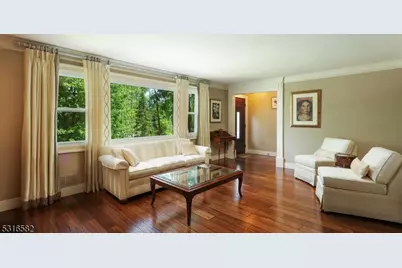 5 Johanna Ln, Watchung, NJ 07069 - Photo 8