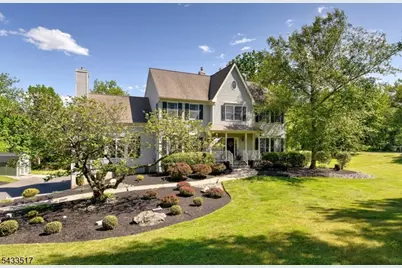 302 Kelly Dr, Branchburg Township, NJ 08853 - Photo 2