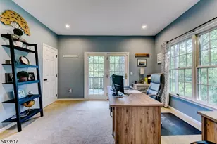 302 Kelly Dr, Branchburg Township, NJ 08853 - Photo 8