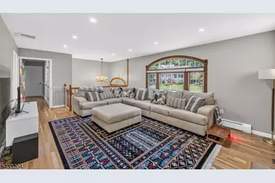 34 Sweetman Ln, West Milford Twp., NJ 07480 - Photo 6