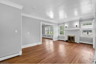 26 Howe Ave #2, Montclair, NJ 07042 - Photo 4