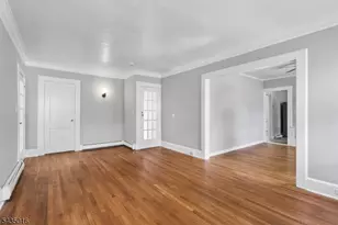 26 Howe Ave, Montclair, NJ 07042 - Photo 6