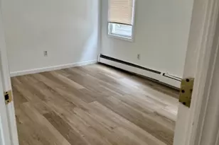 47 Hilton St, East Orange, NJ 07017 - Photo 4
