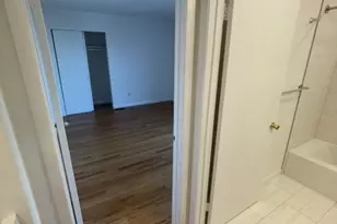 73 Linda Ln, Edison, NJ 08820 - Photo 36
