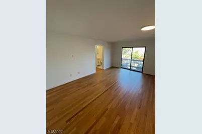 73 Linda Ln, Edison, NJ 08820 - Photo 30
