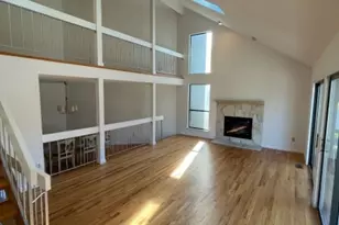 73 Linda Ln, Edison, NJ 08820 - Photo 4