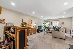 8 Quartz Ln, Paterson, NJ 07501 - Photo 22