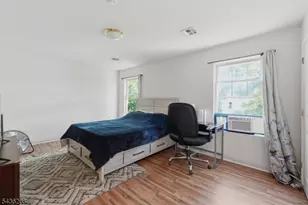 606 S 19th St, Newark, NJ 07103 - Photo 8