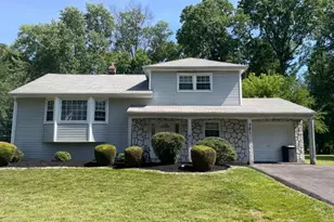 721 Taft Ave, North Plainfield, NJ 07063 - Photo 1