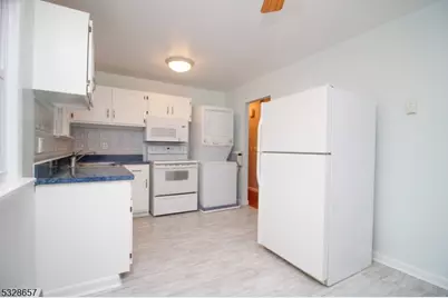 322 Richard Mine Rd #W12, Rockaway Township, NJ 07885 - Photo 8