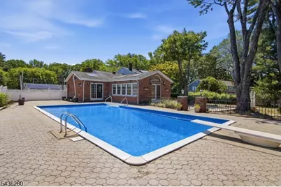 1252 Ringwood Ave, Pompton Lakes, NJ 07442 - Photo 6