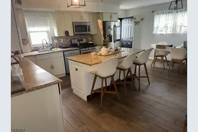 218 Bell Ave, Lodi, NJ 07644 - Photo 6