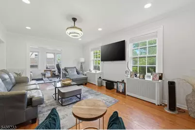 285 W Hudson Ave, Englewood, NJ 07631 - Photo 4
