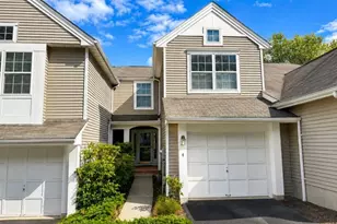 4 Woodmont Dr, Randolph Township, NJ 07869 - Photo 2