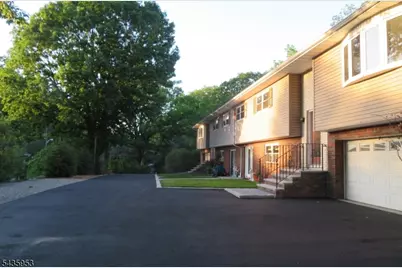 25 Storms Ave #B, Wanaque, NJ 07420 - Photo 4
