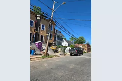 16 Cliff St, Newark, NJ 07106 - Photo 12