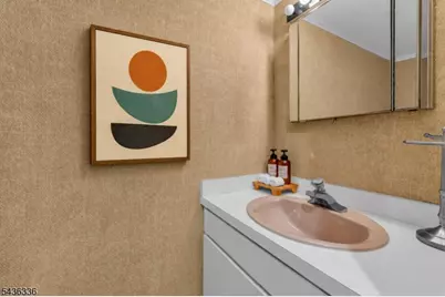17 Hilltop Ter, Red Bank, NJ 07701 - Photo 24
