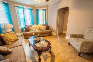 352 N 7th St, Newark, NJ 07107 - Photo 30