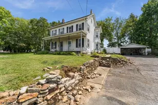 910 Belvidere Rd, Lopatcong Township, NJ 08865 - Photo 1