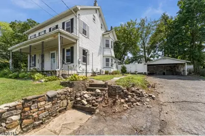 910 Belvidere Rd, Lopatcong Township, NJ 08865 - Photo 2