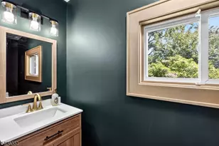 1326 Chetwynd Ave, Plainfield City, NJ 07060 - Photo 16