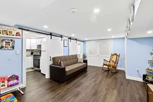 1326 Chetwynd Ave, Plainfield City, NJ 07060 - Photo 8