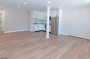 162 Spring St, Orange, NJ 07050 - Photo 10