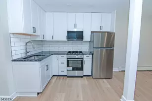 162 Spring St, Orange, NJ 07050 - Photo 6
