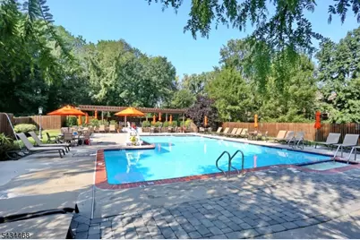 164 Winchester Ct, Washington Township, NJ 07676 - Photo 24