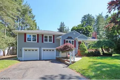 785 Lamberts Mill Rd, Westfield, NJ 07090 - Photo 4