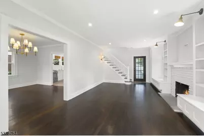 34 Parkview Dr, Millburn, NJ 07041 - Photo 4