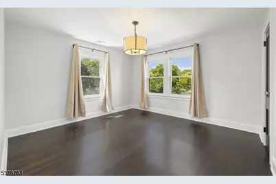 34 Parkview Dr, Millburn, NJ 07041 - Photo 6