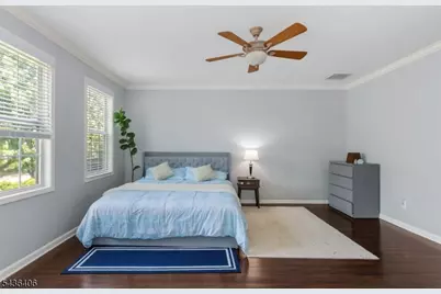 28 Devonshire Dr, Clifton, NJ 07013 - Photo 26