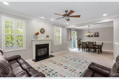 28 Devonshire Dr, Clifton, NJ 07013 - Photo 12