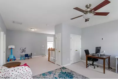 28 Devonshire Dr, Clifton, NJ 07013 - Photo 32