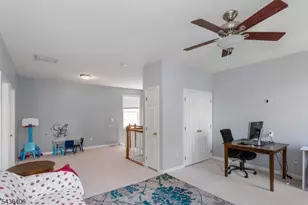 28 Devonshire Dr, Clifton, NJ 07013 - Photo 32