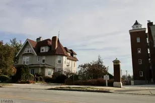 39 N Mountain Ave, Montclair, NJ 07042 - Photo 20