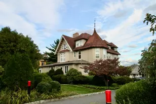 39 N Mountain Ave, Montclair, NJ 07042 - Photo 2