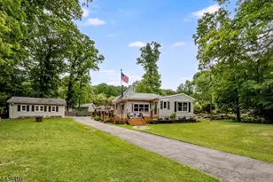 1020 Green Pond Rd, Rockaway Township, NJ 07435 - Photo 2