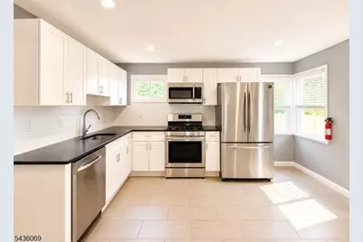 724 Walnut St, Linden, NJ 07036 - Photo 20