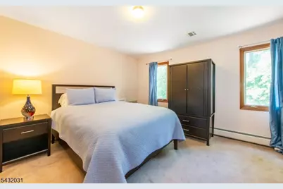 34 Silver Spring Ct, East Hanover Township, NJ 07936 - Photo 22
